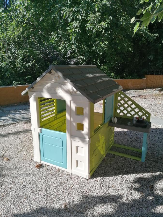 Schuhmann Mit Wintergarten Und Garten Therme Aquapulco Und Ikuna Erlebnispark, Zoo Schmiding 20 Min Mit Auto Entfernt Ab 3 Naechte Buchbar Apartamento Hinzenbach